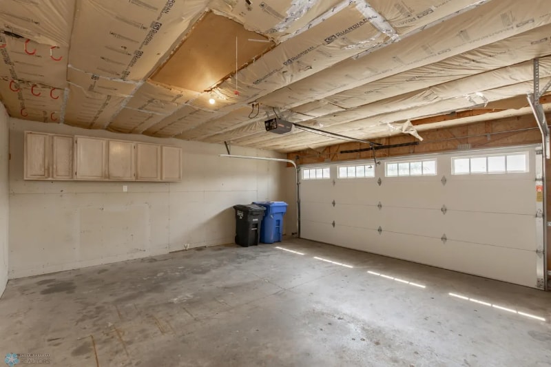 Building Photo - 715 49th St S