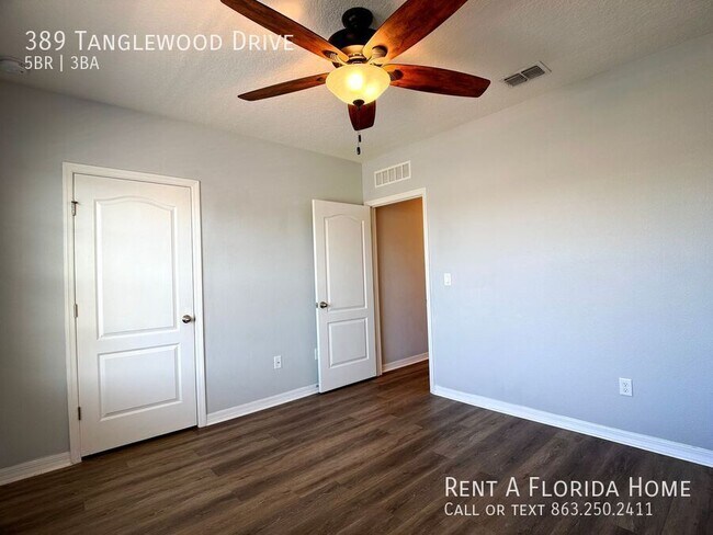 Building Photo - 389 Tanglewood Dr