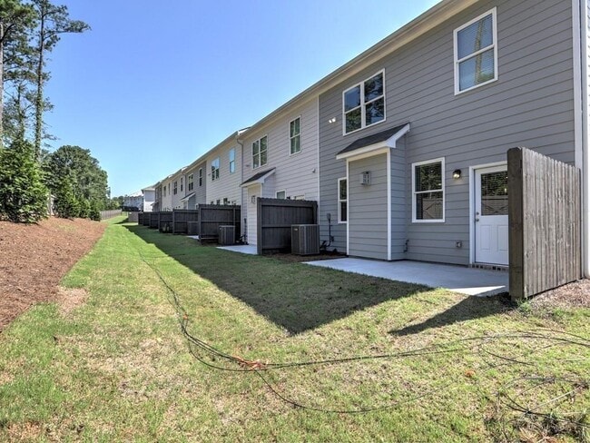 Building Photo - 3341 Verdi Ln