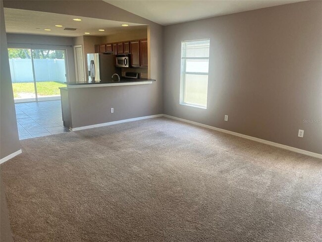 Building Photo - 8529 Deer Chase Dr