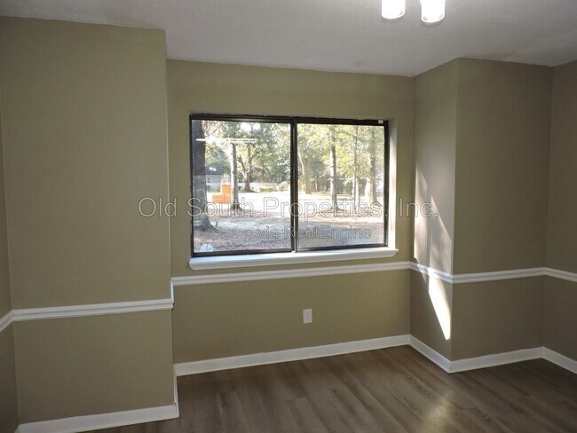 Building Photo - 654 Timber Ridge Rd