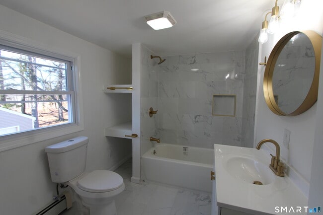 Building Photo - 52 Glen Haven Rd