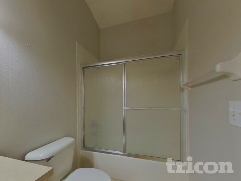 Building Photo - 3523 Hunting Creek Loop