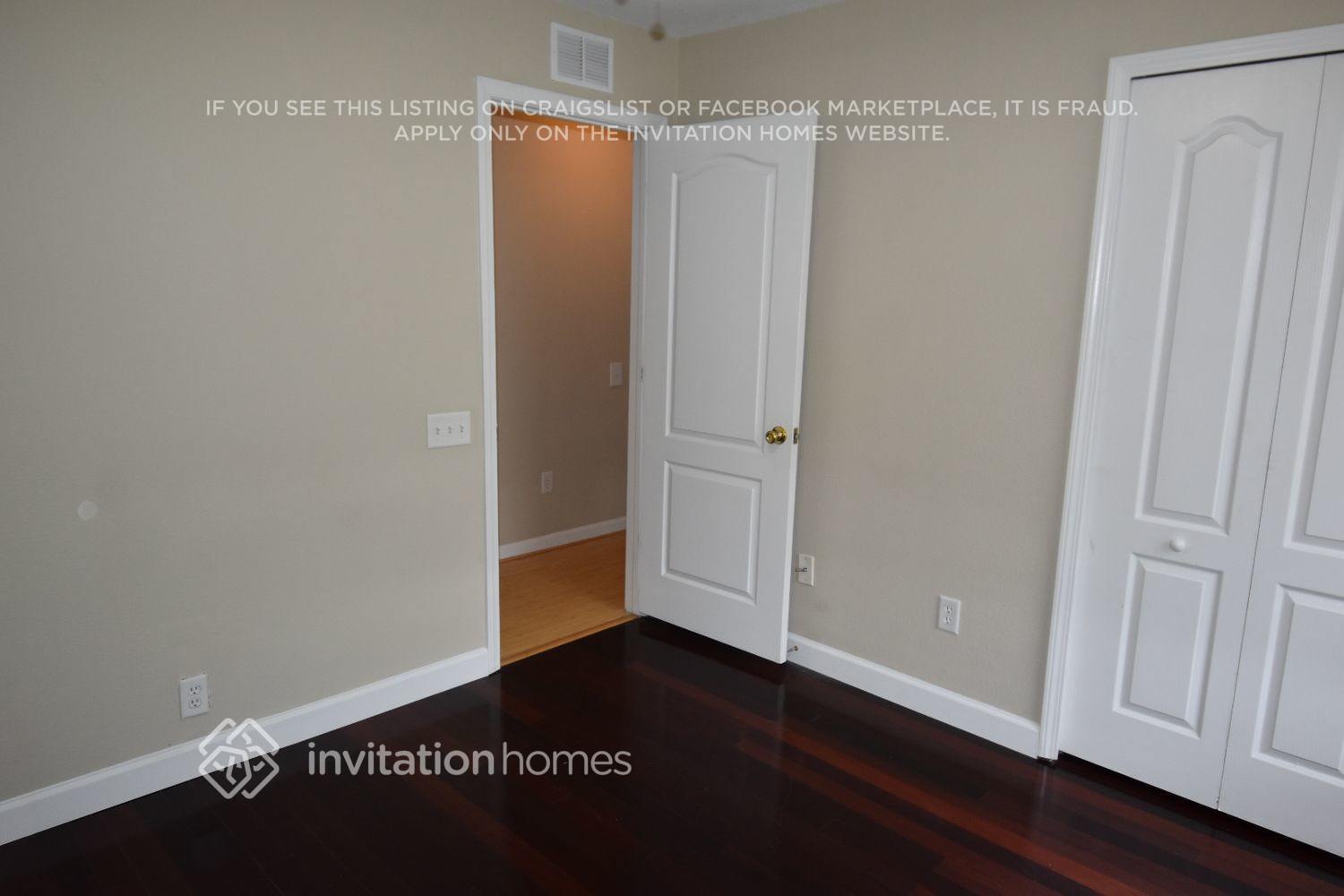 Building Photo - 12313 Cedarfield Dr