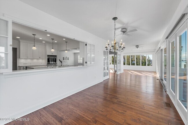 Building Photo - 954 Barnegat Ln