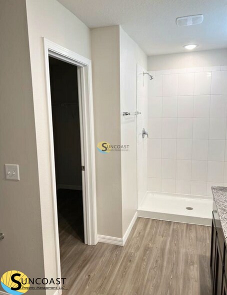 Building Photo - 8676 Kaye Ln