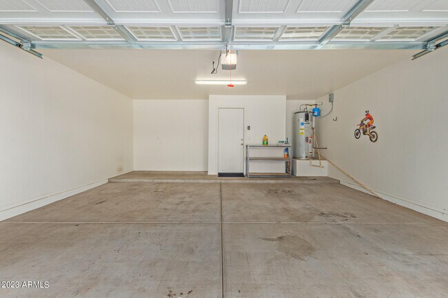Building Photo - 17837 N 114th Ln