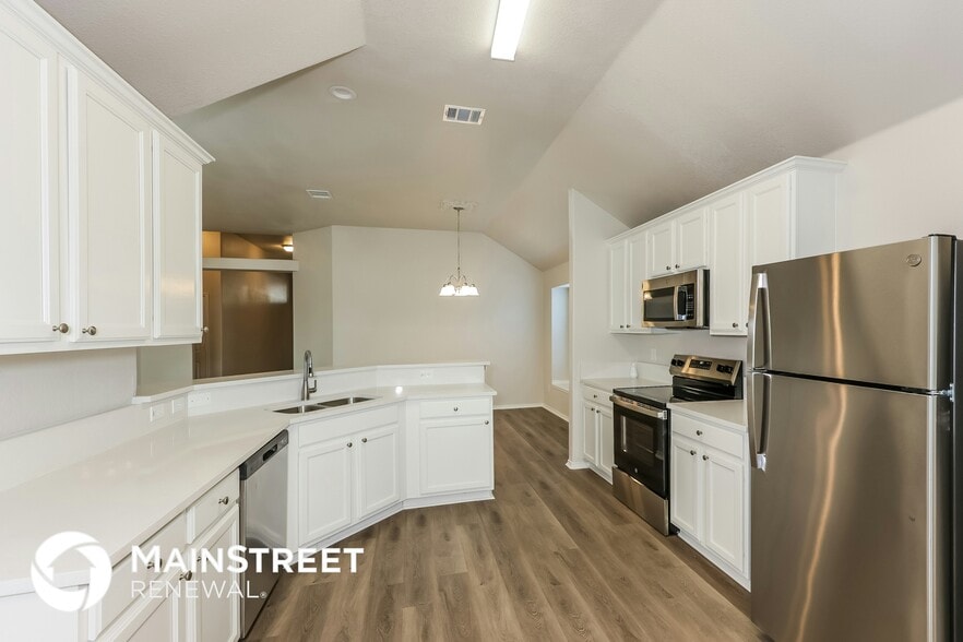 Building Photo - 3712 Verde Dr