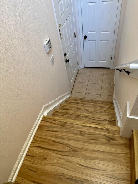 Building Photo - 575 Oakleaf Plantation Pky