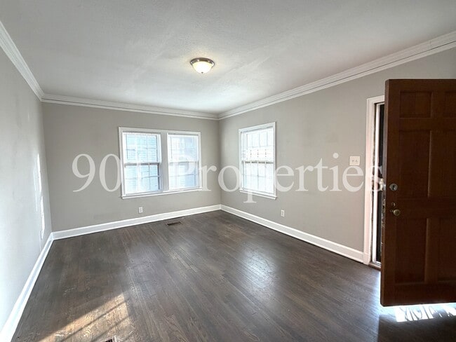 Building Photo - 570 Shotwell St