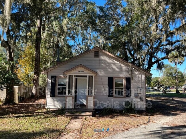 Building Photo - 5625 SE 109th Pl