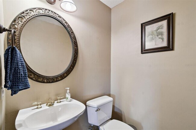 Building Photo - 17737 Esprit Dr