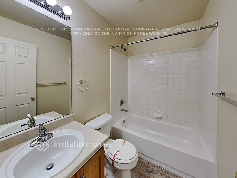 Building Photo - 10620 Cherrybrook Cir