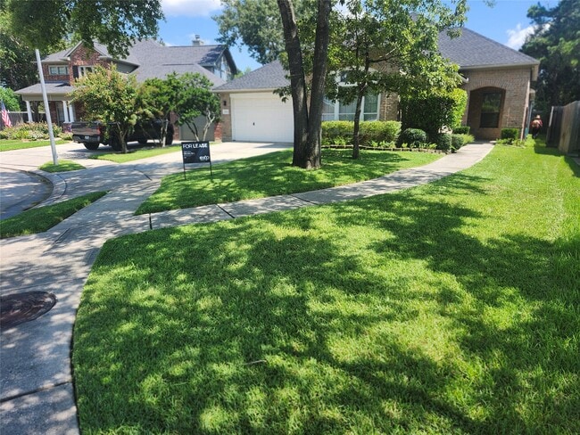 Building Photo - 28510 Rustic Pines Ct
