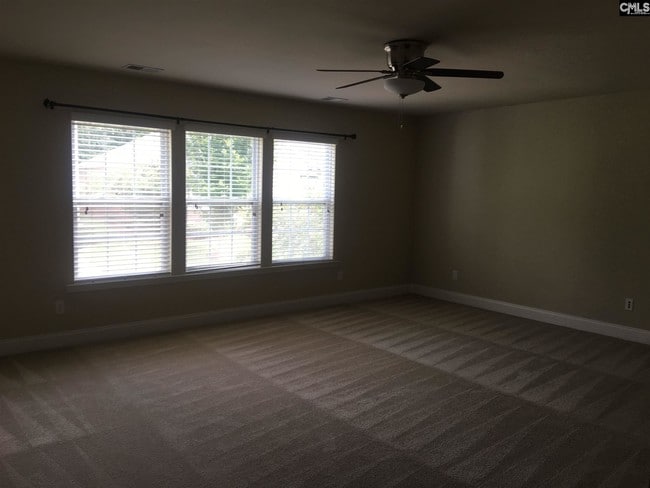 Building Photo - 121 Bartram Way