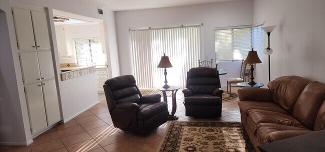 Building Photo - 28656 Taos Ct