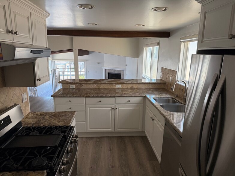 Building Photo - 1633 Goodman Ave