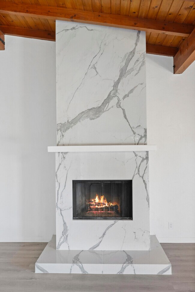 Building Photo - 31259 Bailard Rd