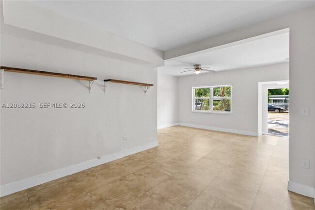 Building Photo - 175 NW 121st St