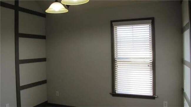 Building Photo - 6556 Bennington Bluff Ct