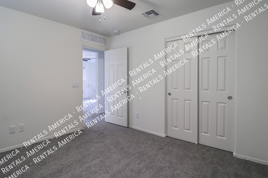 Building Photo - 16267 W La Ventilla Way