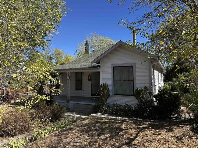 Primary Photo - 113 Garden St