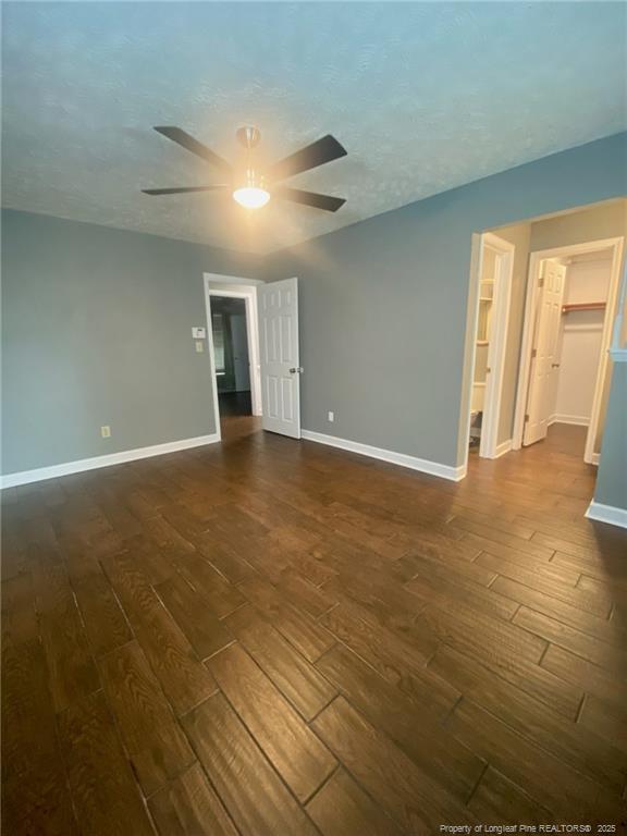 Building Photo - 5681 Pepperbush Dr