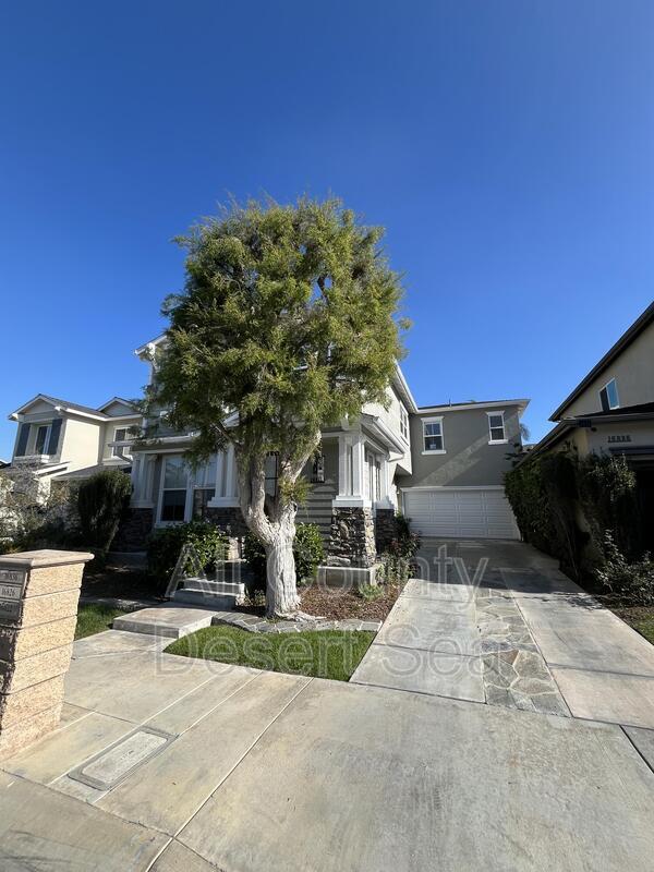 Building Photo - 16826 Clovergreen Ln