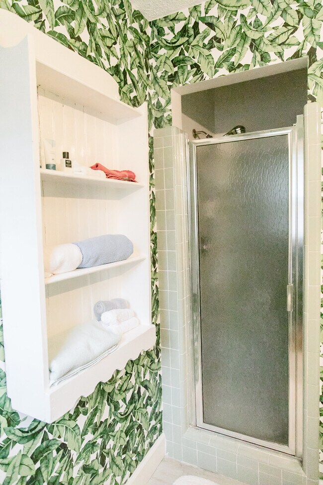 Building Photo - 509 Rivera Dr