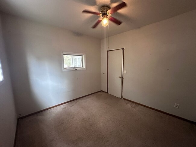 Building Photo - 629/631 Park Avenue