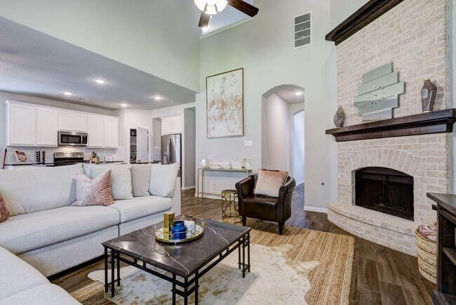 Building Photo - 29809 Woodsons Edge Way