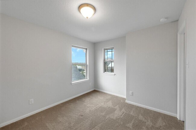Building Photo - 12822 Ilderton Dr