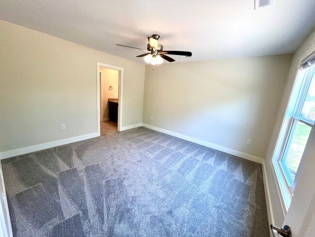 Building Photo - Newly built 3-bedroom duplex in Irvine Acres!