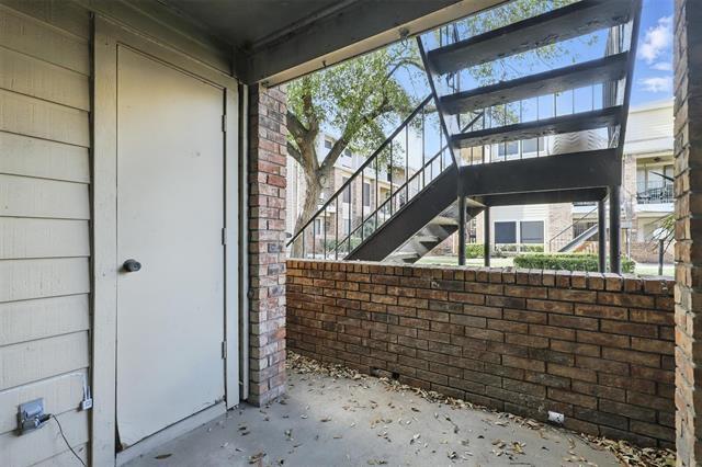 Building Photo - 1513 E Interstate 30