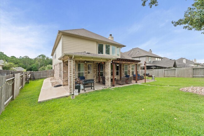 Building Photo - 2018 Brookmont Dr