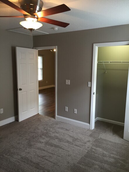 Bedroom 1 - 2B Circleview Dr