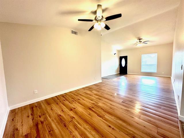 Building Photo - 326 W Grenoble Dr