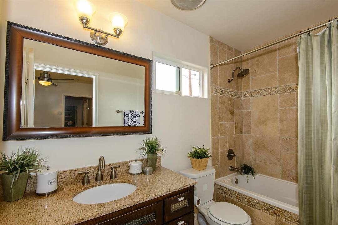 Building Photo - 15219 Faysmith Ave