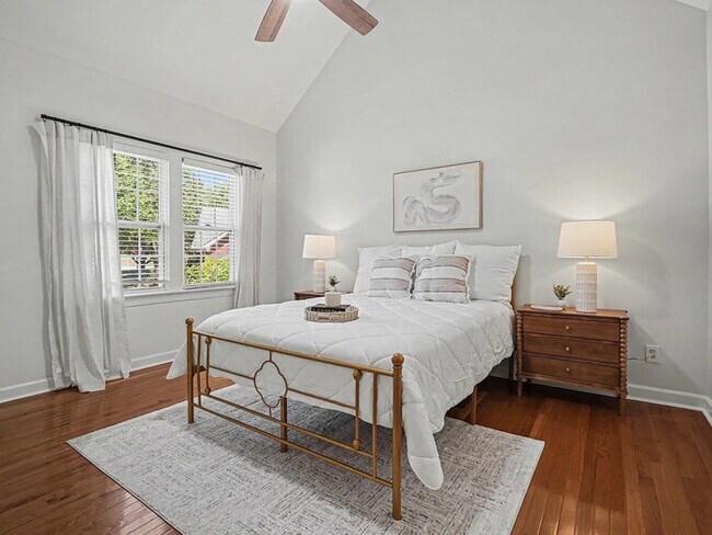 Building Photo - Lease OR Lease to Own