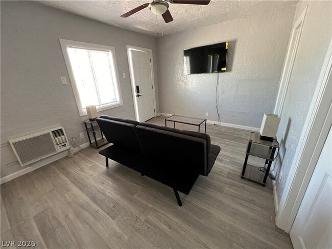 Building Photo - 1401 S Casino Center Blvd