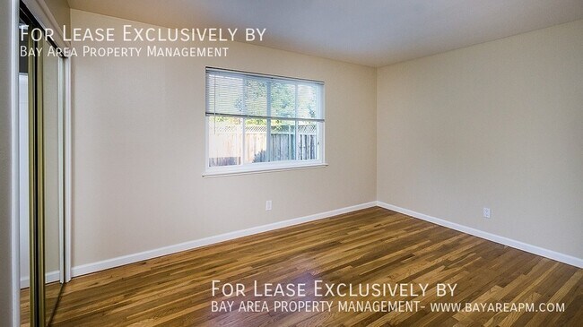 Building Photo - 826 Orange Ave