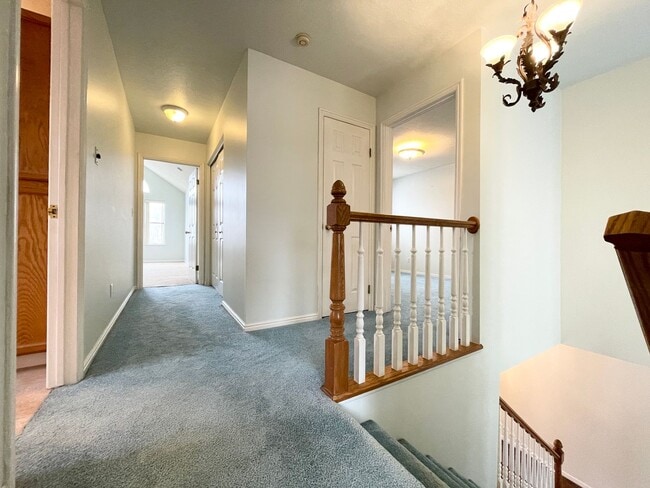 Building Photo - Spacious Townhome at Cottonwood Canyons!