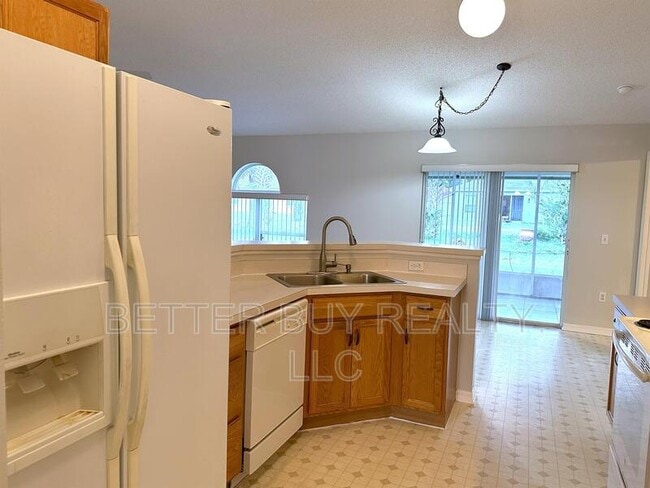 Building Photo - 28 Princess Dolores Ln