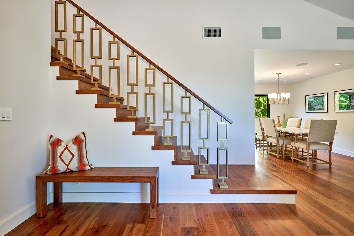 Building Photo - 6435 Innsdale Dr