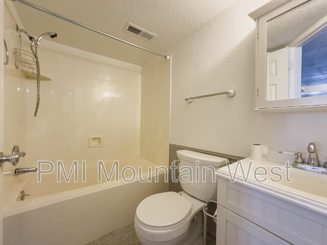 Building Photo - 1123 S 1500 E