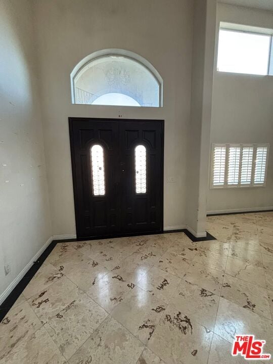 Building Photo - 2600 W Picadilly Way