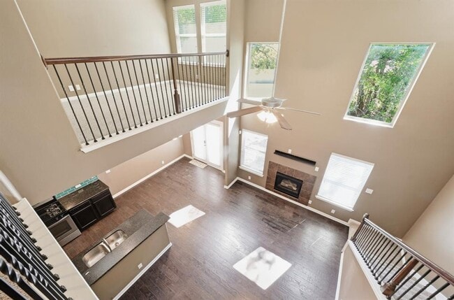 Building Photo - 11417 Lost Maples Trail