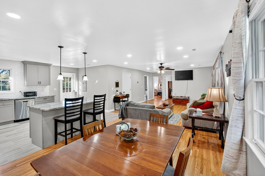 Building Photo - 3409 McGavock Pike