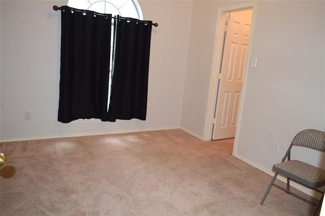 Building Photo - 3402 Ashleaf Dr
