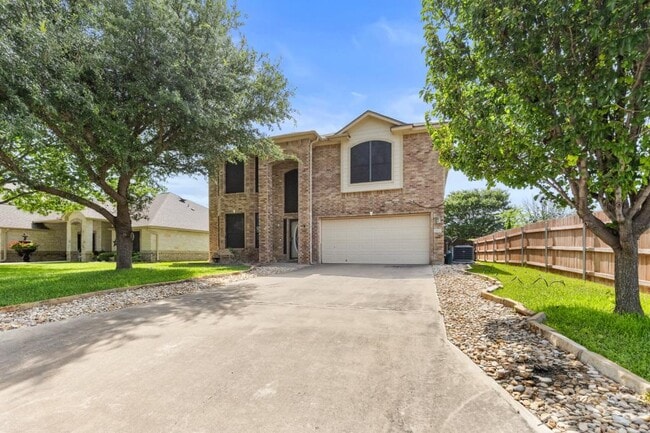 Building Photo - 2802 Scottsdale Dr